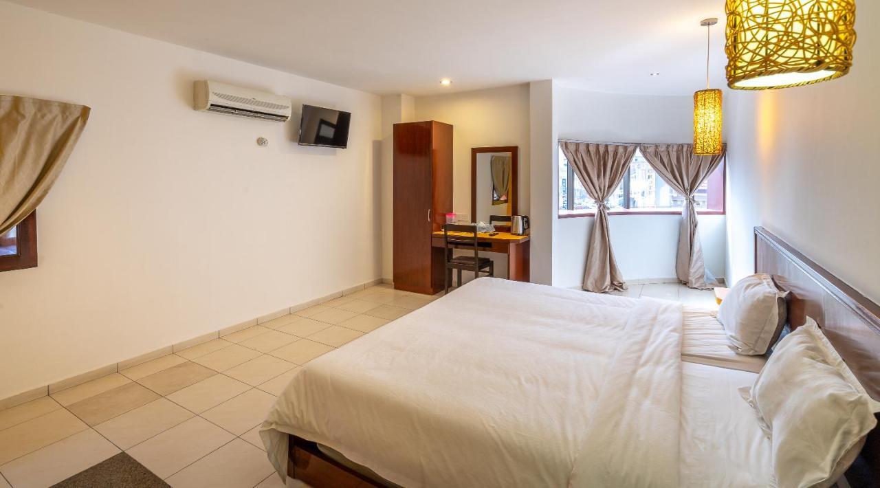 Newbridge Hotel Malacca Екстериор снимка